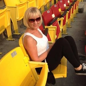 Meet your Posher, Robin